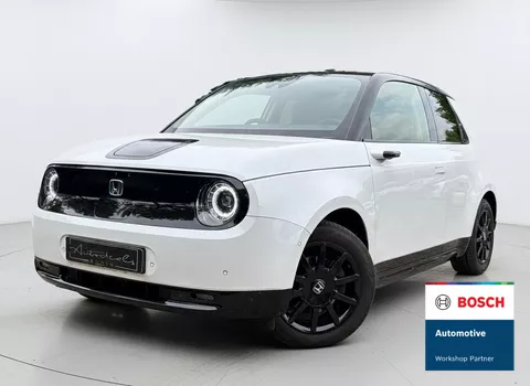 Honda e Advance 16" CARPLAY - PANO - STOELVERWARMING - 360 CAMERA - DIGITALE SPIEGELS
