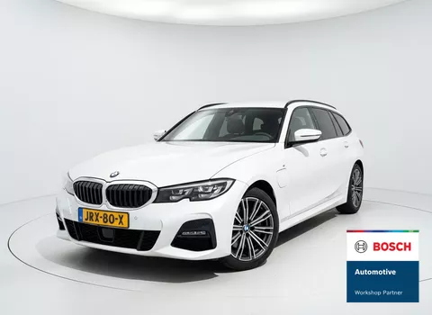 BMW 3-serie Touring 330e M sport ACC Trekhaak