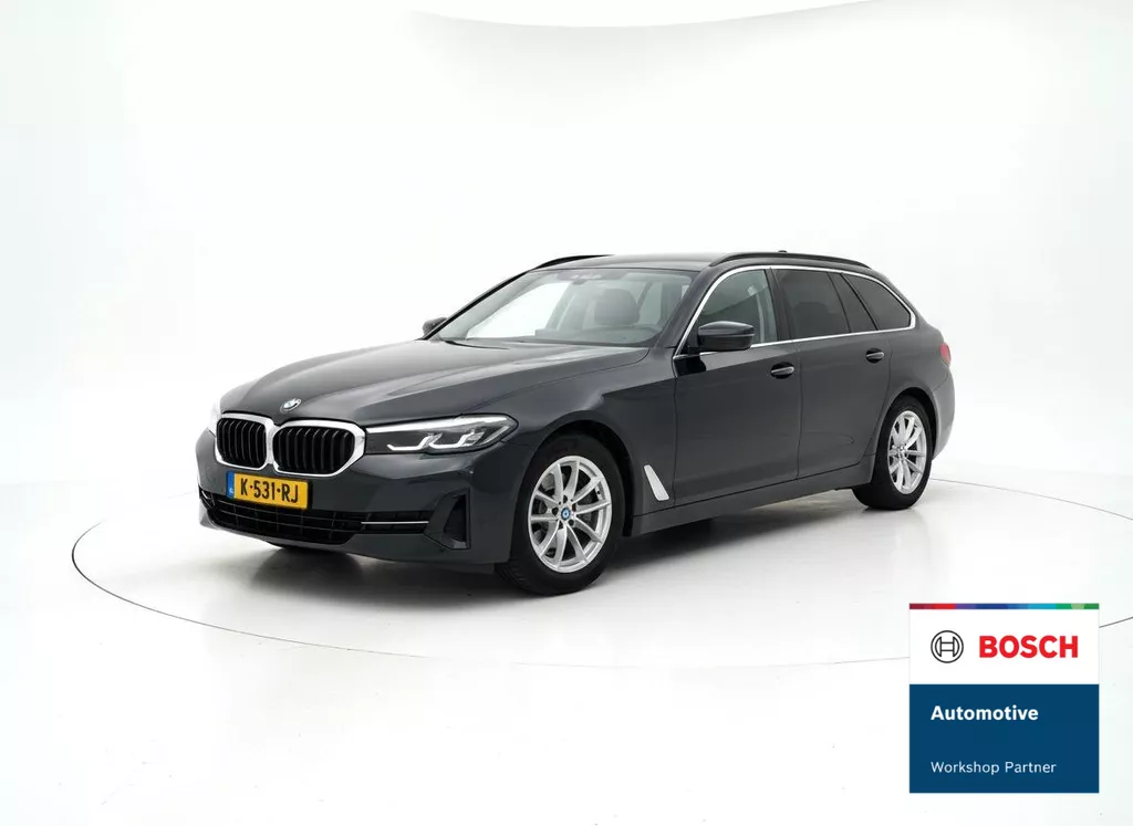 BMW 5-serie Touring 520i High Executive