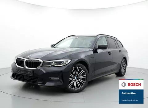 BMW 3-serie Touring 330e