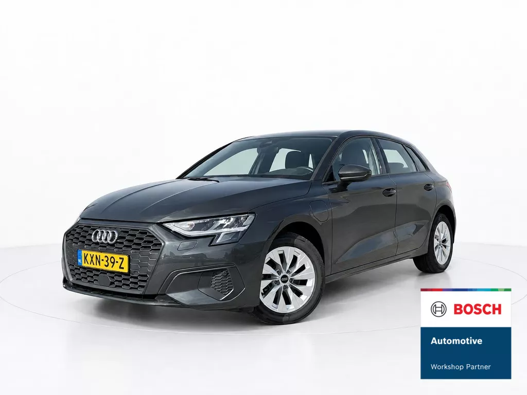 Audi A3 Sportback 40 TFSI e Advanced edition TREKHAAK - ACC - STOELVERWARMING - SOH 94%