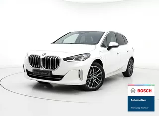BMW 2-serie Active Tourer 225e xDrive HARMAN KARDON - TREKHAAK - STOELVERWARMING