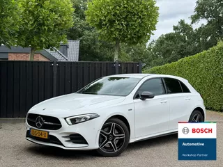 Mercedes-Benz A-klasse 250 e AMG Line