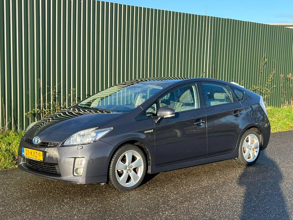 Toyota Prius 1.8 Dynamic Camera SOLAR PANO HUD