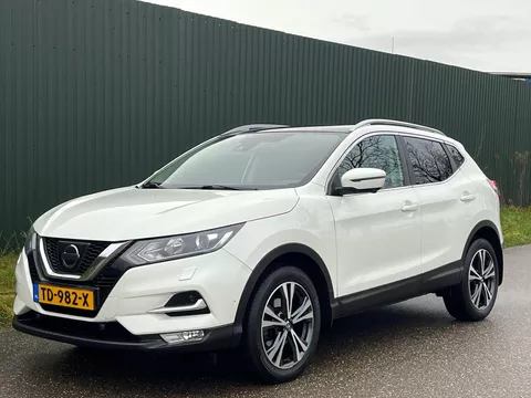 Nissan Qashqai 1.2 N-Connecta ACC 360 camera PANO Nissan Qashqai 1.2 N-Connecta ACC 360 camera PANO