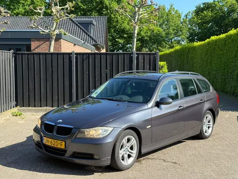 BMW 3-serie Touring 318d Corporate Lease BMW 3-serie Touring 318d Corporate Lease