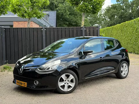 Renault Clio 0.9 TCe Expression TREKHAAK Navi cruise airco Renault Clio 0.9 TCe Expression TREKHAAK Navi cruise airco
