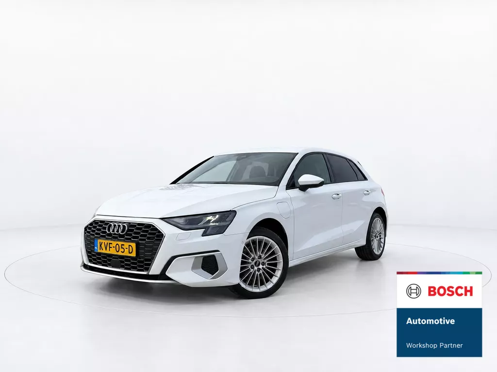 Audi A3 Sportback 40 TFSI e Advanced edition SOH 100% - STOELVERWARMING